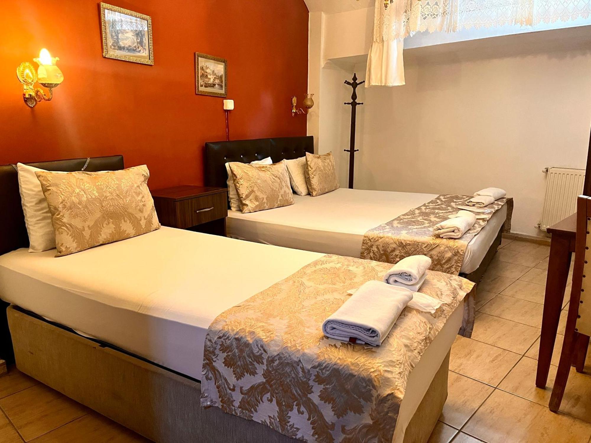 Otel Magnificent