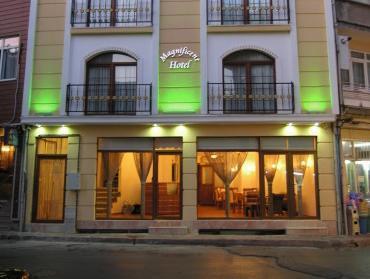 Otel Magnificent 3*